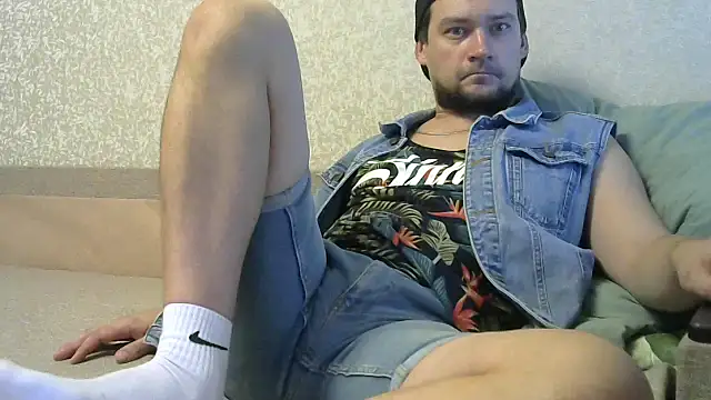 Snapshot of CharlieYeahx chatting on 09-26-25, 06:45 CharlieYeahx online show from 09-26-25, 06:45