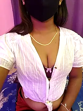 Snapshot of Puja-baby chatting on 10-09-25, 11:52 Puja-baby online show from 10-09-25, 11:52
