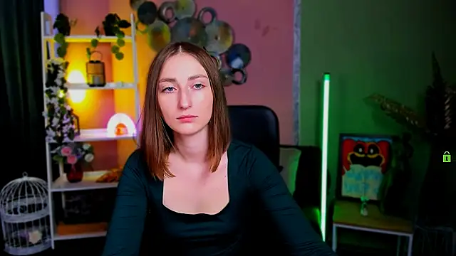 eva smiith  online show from 10-01-25, 05:46