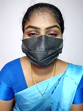 Snapshot of Tamil_Princess12 chatting on 09-19-25, 08:38 Tamil Princess12 online show from 09-19-25, 08:38