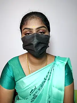 Snapshot of Tamil_Princess12 chatting on 09-22-25, 05:53 Tamil Princess12 online show from 09-22-25, 05:53