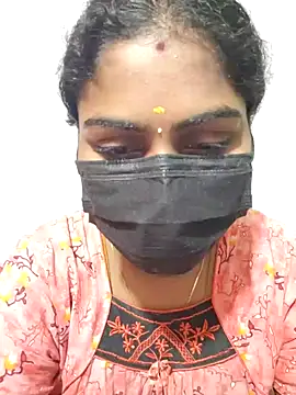 Snapshot of Tamil_Princess12 chatting on 10-07-25, 10:01 Tamil Princess12 online show from 10-07-25, 10:01