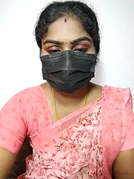 Snapshot of Tamil_Princess12 chatting on 11-03-25, 06:53 Tamil Princess12 online show from 11-03-25, 06:53