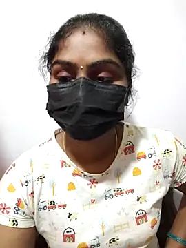 Snapshot of Tamil_Princess12 chatting on 11-04-25, 09:30 Tamil Princess12 online show from 11-04-25, 09:30