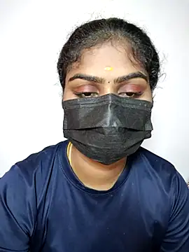 Snapshot of Tamil_Princess12 chatting on 11-21-25, 06:17 Tamil Princess12 online show from 11-21-25, 06:17