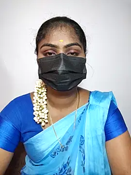 Snapshot of Tamil_Princess12 chatting on 02-17-26, 04:46 Tamil Princess12 online show from 02-17-26, 04:46