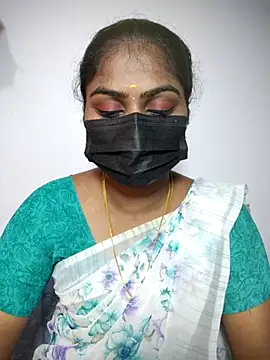 Snapshot of Tamil_Princess12 chatting on 03-21-26, 06:11 Tamil Princess12 online show from 03-21-26, 06:11