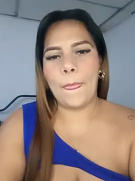 Snapshot of camila_rogue chatting on 09-09-25, 02:05 camila rogue online show from 09-09-25, 02:05