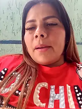 Snapshot of camila_rogue chatting on 10-11-25, 01:31 camila rogue online show from 10-11-25, 01:31