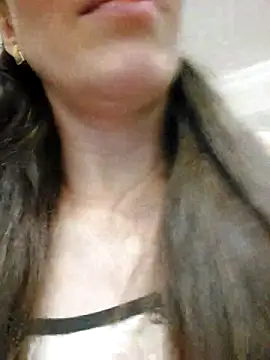 HellaryTourent online show from 02-18-26, 04:36