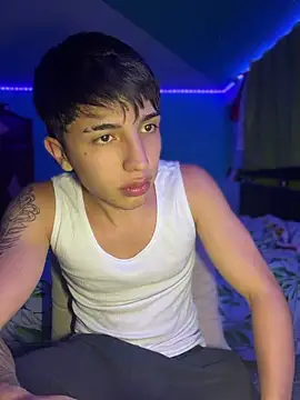 Snapshot of pabonsito chatting on 05-21-26, 02:40 pabonsito online show from 05-21-26, 02:40
