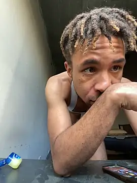 Snapshot of Orgazmic007 chatting on 03-27-26, 01:33 Orgazmic007 online show from 03-27-26, 01:33