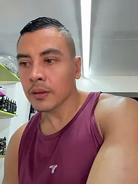 Snapshot of Terra-22cm chatting on 08-04-26, 01:36 Terra-22cm online show from 08-04-26, 01:36