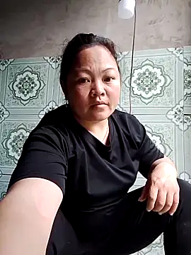 MaySweetb online show from 12-15-25, 04:28