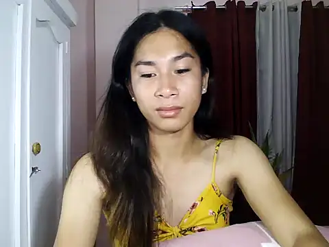 Snapshot of Asian_PrettyAle chatting on 10-05-25, 04:27 Asian PrettyAle online show from 10-05-25, 04:27