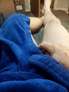 Snapshot of hubbyfun19 chatting on 03-02-26, 04:58 hubbyfun19 online show from 03-02-26, 04:58