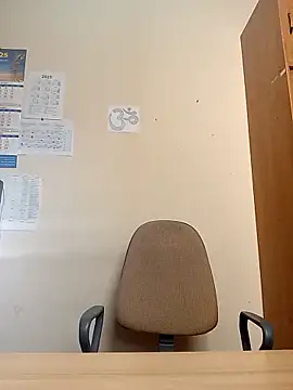 Ami Foxy online show from 11-05-25, 08:14