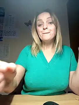 Ami Foxy online show from 01-07-26, 07:44