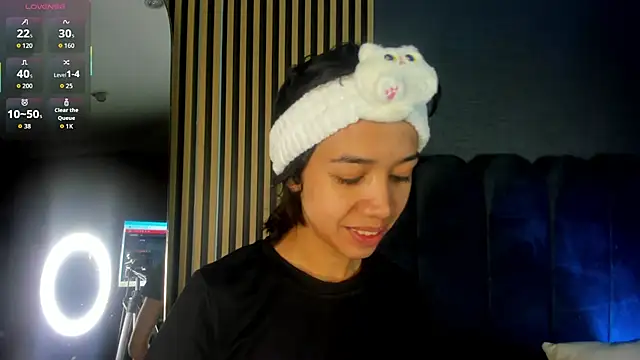 Snapshot of Gina_77 chatting on 11-11-25, 12:38 Gina 77 online show from 11-11-25, 12:38