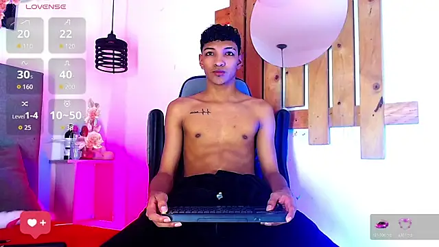 Rick Wade online show from 11-30-25, 04:05