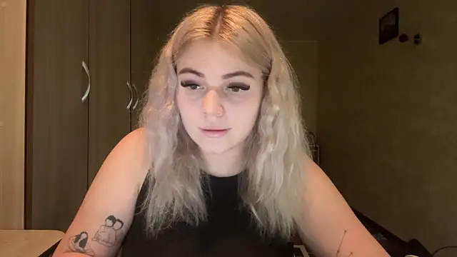 sunshinyflash online show from 11-30-25, 05:39