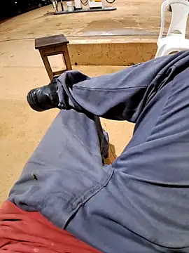 Snapshot of Negodabenga chatting on 10-31-25, 01:06 Negodabenga online show from 10-31-25, 01:06