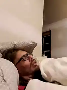 Snapshot of dandonn chatting on 01-25-25, 03:40 dandonn online show from 01-25-25, 03:40