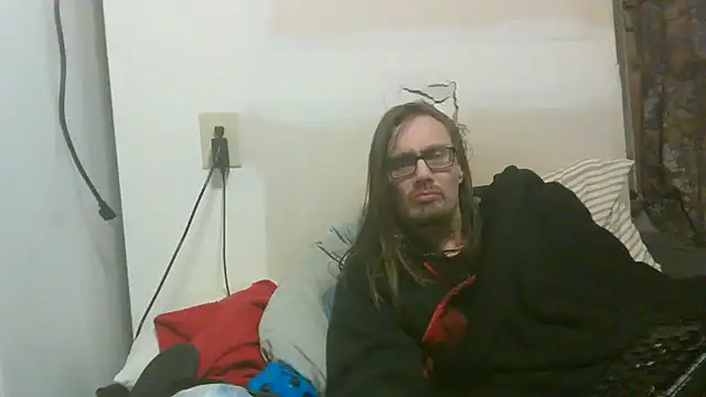 Snapshot of dandonn chatting on 02-10-26, 11:03 dandonn online show from 02-10-26, 11:03