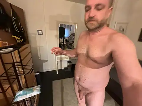 Dilfcam101 online show from 03-19-26, 06:28