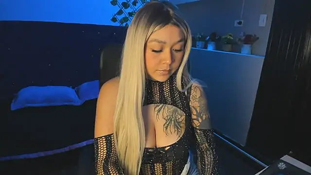 Keyla Cutte online show from 11-28-25, 03:42