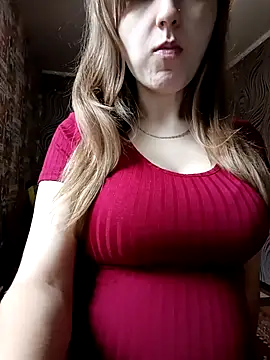 Snapshot of Lissa213 chatting on 10-10-25, 06:45 Lissa213 online show from 10-10-25, 06:45