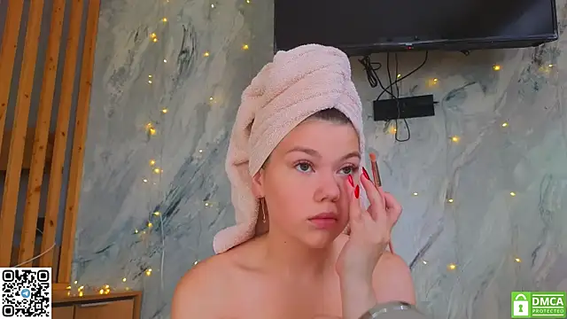 miss bubbles  online show from 07-17-26, 02:07