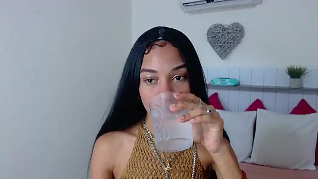 KittyLove s online show from 02-10-26, 07:40