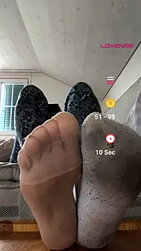 Teafeet online show from 07-20-26, 11:23