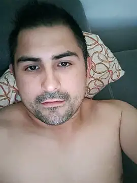 Bradd 32 online show from 11-15-25, 05:09