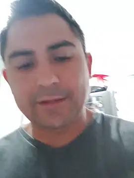 Bradd 32 online show from 05-12-26, 11:29