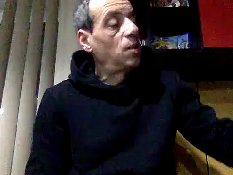 adiluci1 online show from 02-08-26, 03:21