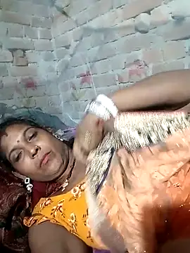 Savita992 online show from 10-20-25, 05:02