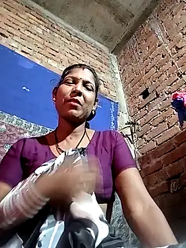 Savita992 online show from 10-28-25, 05:22