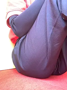 Linhtruong  online show from 02-06-26, 04:28