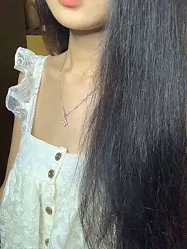 Nhinhi18 online show from 06-09-26, 03:01