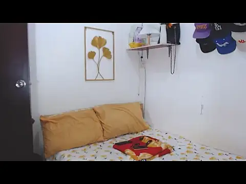 HornyCoupleCum online show from 03-24-26, 09:36