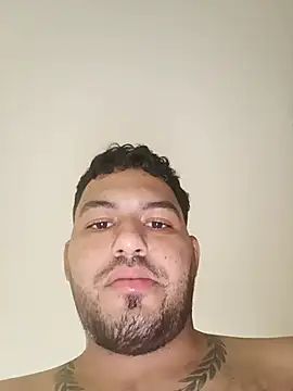 Frank0021 online show from 06-05-26, 04:19