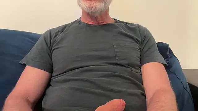Snapshot of braselton06 chatting on 05-14-26, 01:01 braselton06 online show from 05-14-26, 01:01