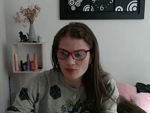 Camila-ventura online show from 11-11-25, 07:47