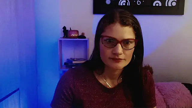 Camila-ventura online show from 05-26-26, 07:10