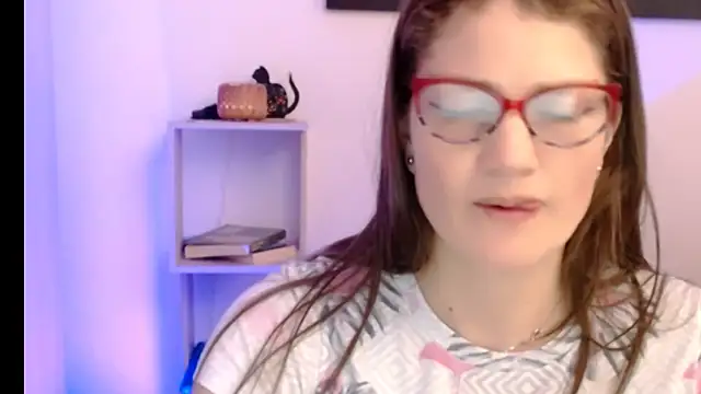 Camila-ventura online show from 06-14-26, 12:07