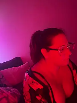 Thegr33ngypsy online show from 10-29-25, 03:09