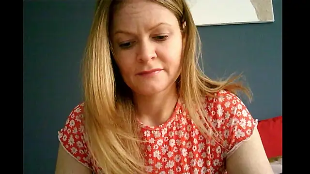 Snapshot of Ginger-bb chatting on 03-17-26, 07:01 Ginger-bb online show from 03-17-26, 07:01