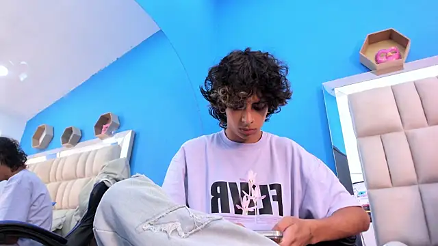 Ibratxandy online show from 10-12-25, 12:15